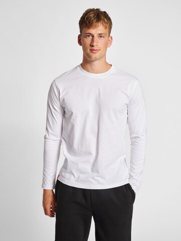 Hummel Shirt in Wit: voorkant