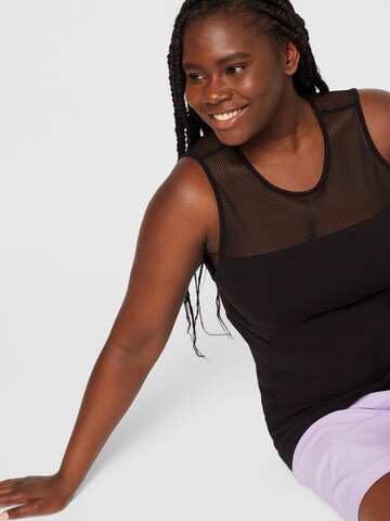 ONLY Carmakoma Top in Schwarz