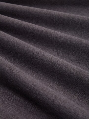 TOM TAILOR Sweatshirt in Grijs