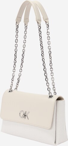 Calvin Klein Чанта за през рамо в сиво