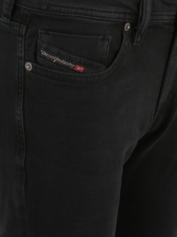 Slimfit Jeans 'SLEENKER' di DIESEL in nero