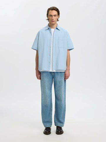 SELECTED Comfort Fit Paita 'SLHRLXSTUART' värissä sininen