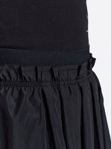 Rich & Royal - Falda en negro
