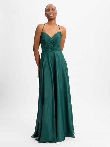 Luxuar Fashion Evening Dress in Green: front