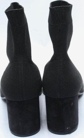 Miu Miu Dress Boots in 39 in Black