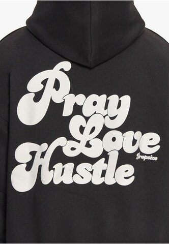 Dropsize Sweatshirt 'Pray Love Hustle' in Schwarz
