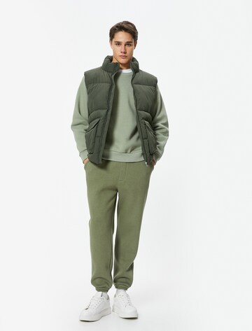 Koton Tapered Hose in Grün