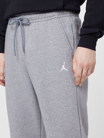 Jordan - Tapered Pantalón 'Essential' en gris