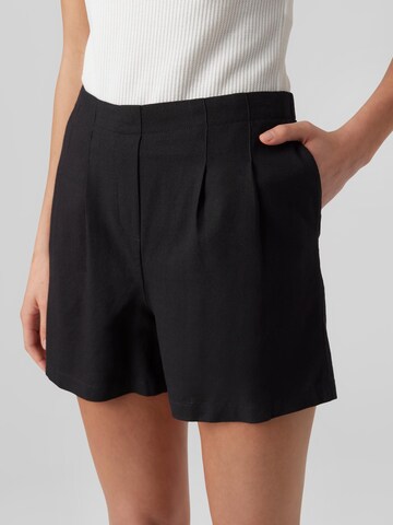 VERO MODA - regular Pantalón plisado 'JESMILO' en negro