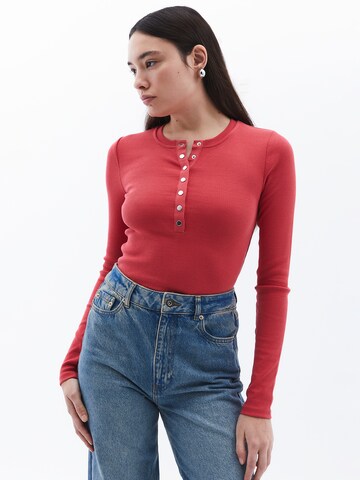 OXXO Shirt in Rood: voorkant