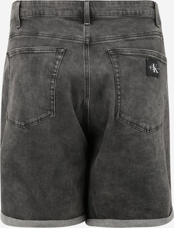 Calvin Klein Jeans Plus Regular Shorts in Schwarz