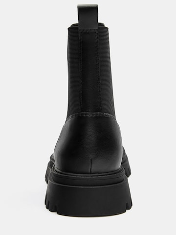 Pull&Bear Chelsea škornji | črna barva