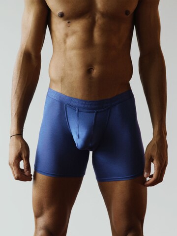 pckd – underwear done right. Boxer shorts in Blue: front