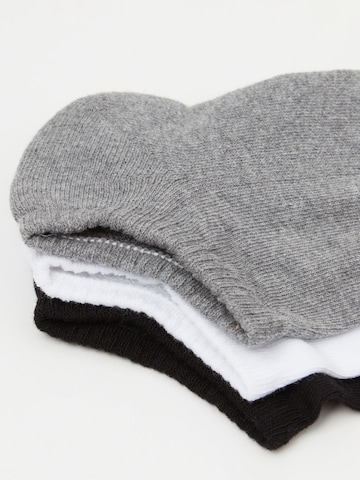 Tezenis Socks in Grau