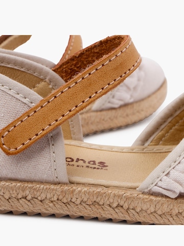 Pisamonas - Sandalias en beige