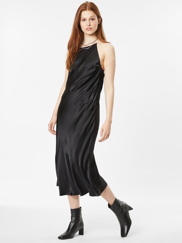 Robe Dorothy Perkins en noir : devant