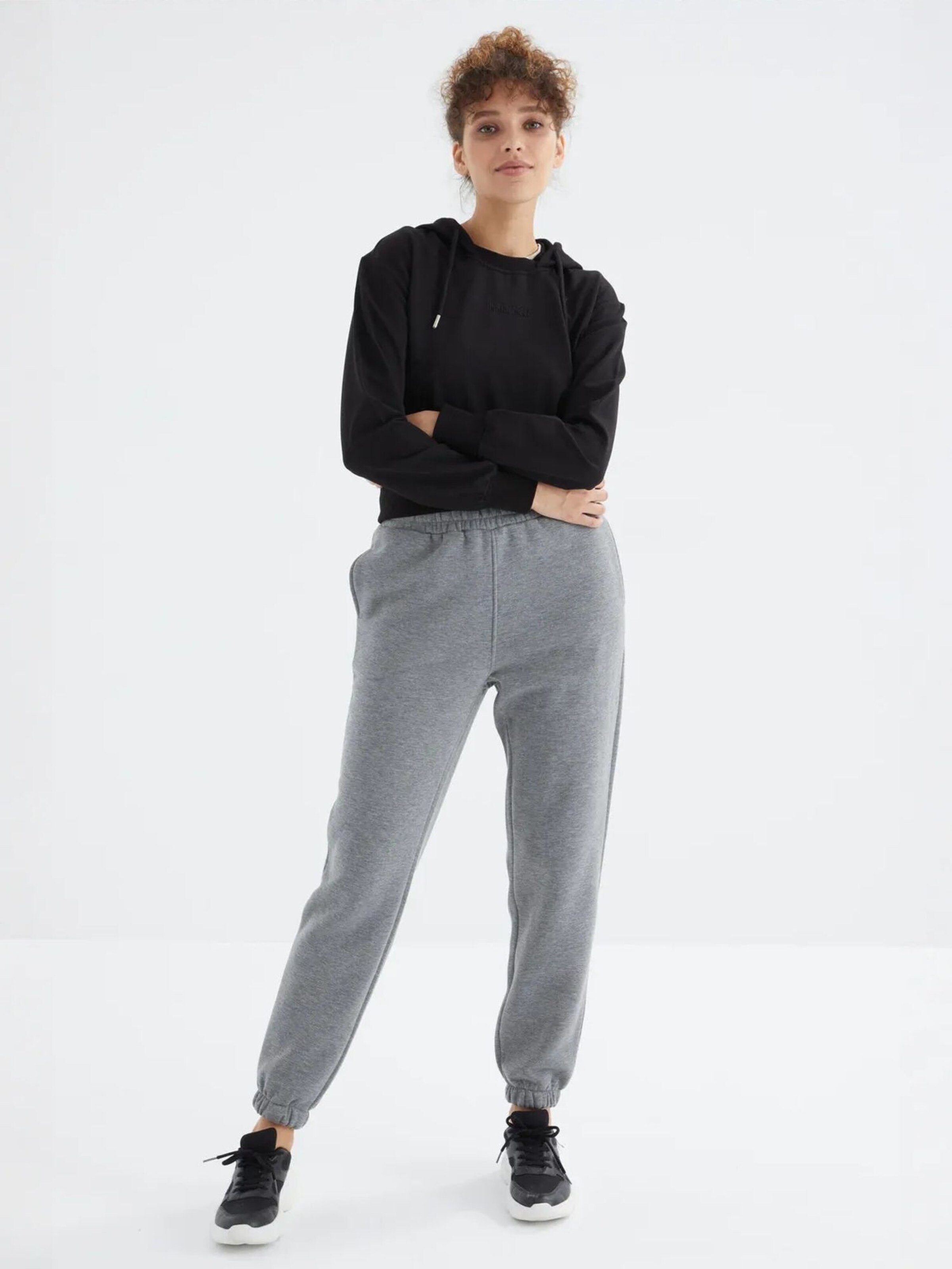 Tommy Life Regular Sportbroek in Grijs