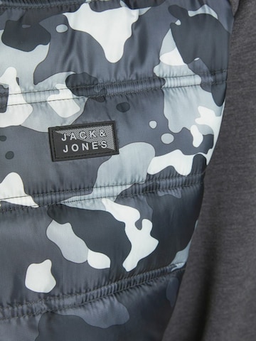 Veste mi-saison 'Toby' JACK & JONES en gris