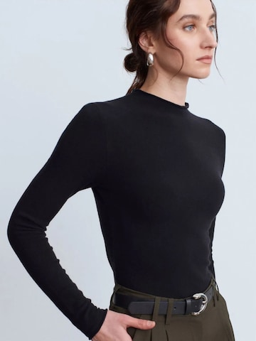 Dilvin Sweater 'Pullover' in Black: front