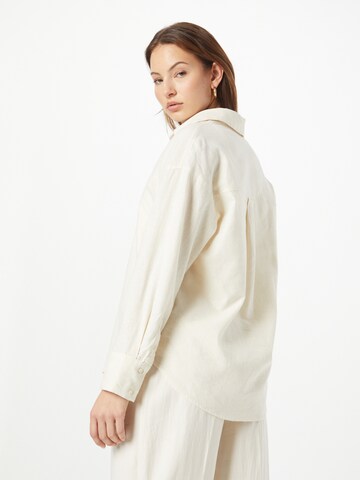 Abercrombie & Fitch Bluse in Beige