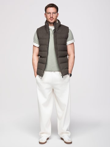 Ombre Vest, värv roheline