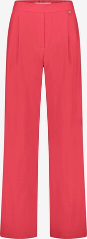 Fabienne Chapot Loose fit Pleat-Front Pants in Red: front