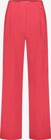 Fabienne Chapot Loose fit Pleat-Front Pants in Red: front