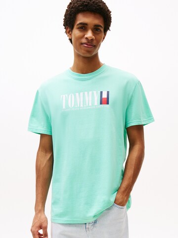 Tommy Jeans Shirt in Green: front