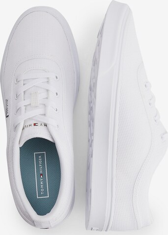 TOMMY HILFIGER Platform trainers 'Core' in White