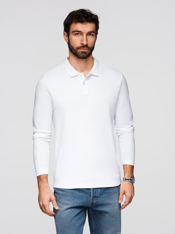 Ombre Shirt in White: front