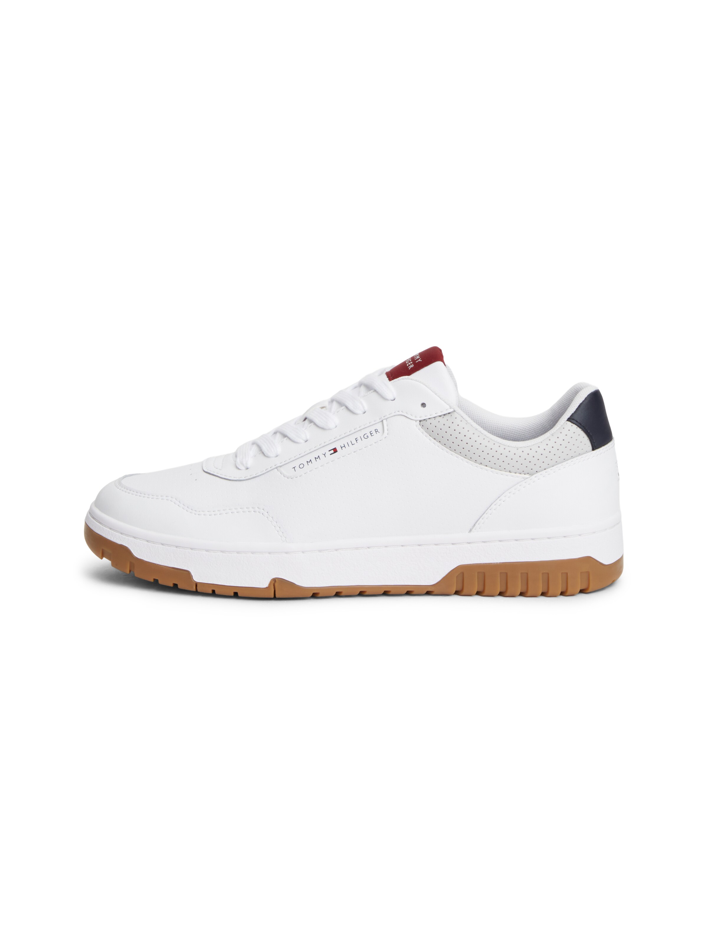 TOMMY HILFIGER Σνίκερ χαμηλό 'BASKET CORE' σε λευκό: μπροστά