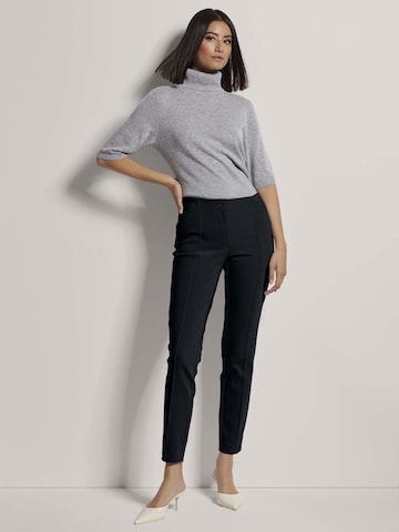 MADELEINE Slimfit Broek in Blauw