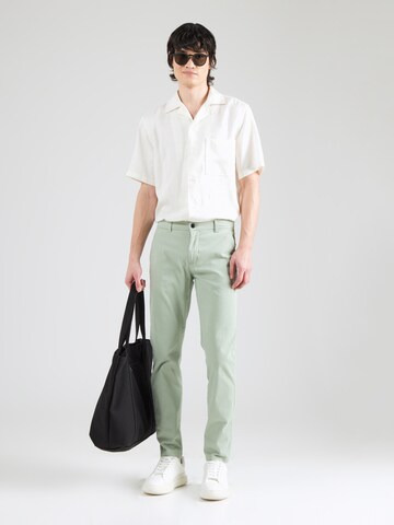 Lindbergh Slim fit Chino trousers 'Superflex' in Green
