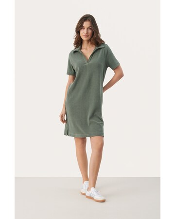 Robe Part Two en vert