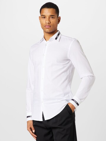 BOSS Black Slim Fit Skjorte 'HANK' i hvit: forside