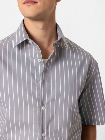 Fit confort Chemise 'Fernando' Antioch en gris