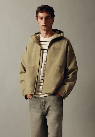 Veste mi-saison Pull&Bear en beige : devant