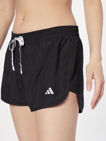 ADIDAS PERFORMANCE Regular Sportshorts 'Run It' in Schwarz