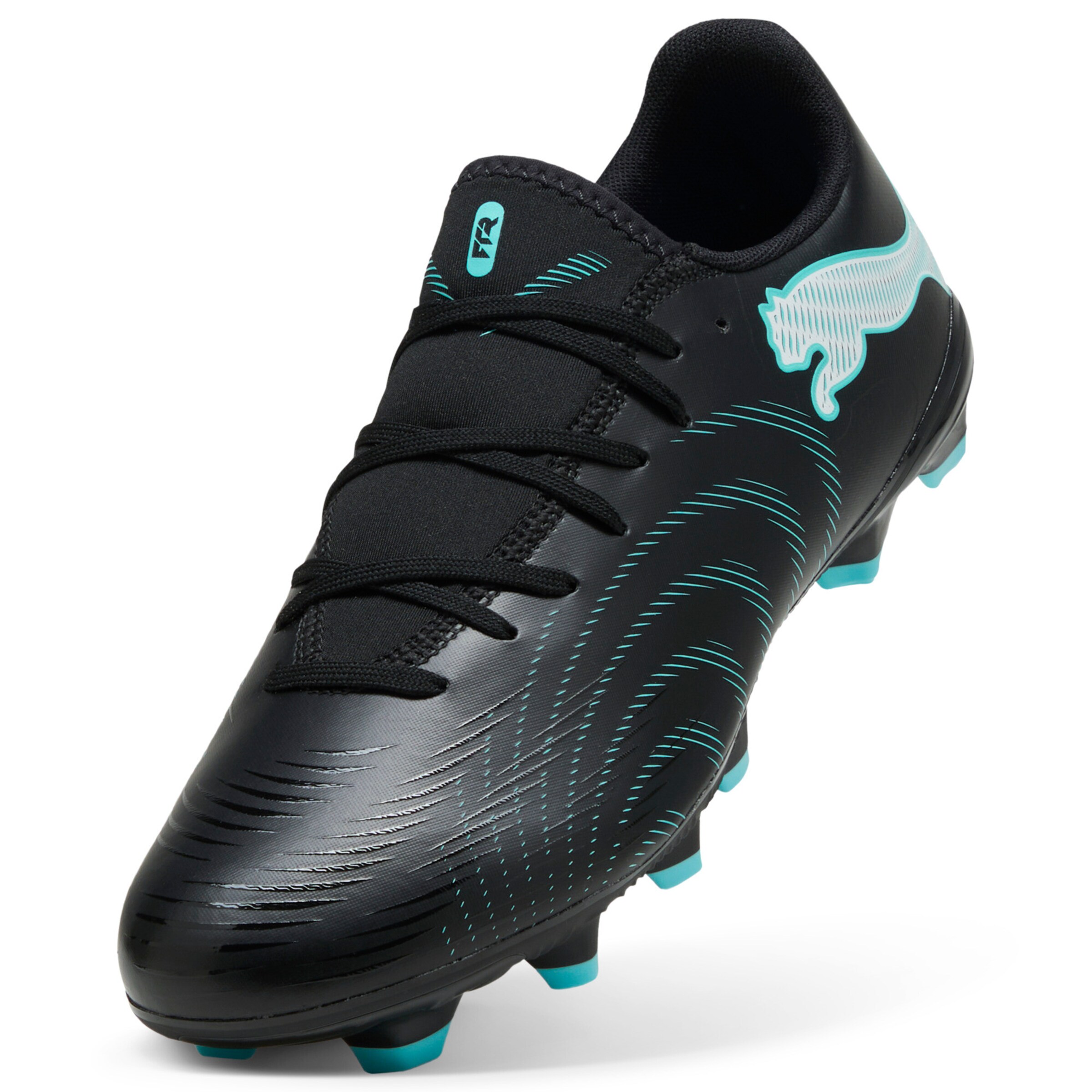 PUMA Fußballschuh in Schwarz: Vorderseite