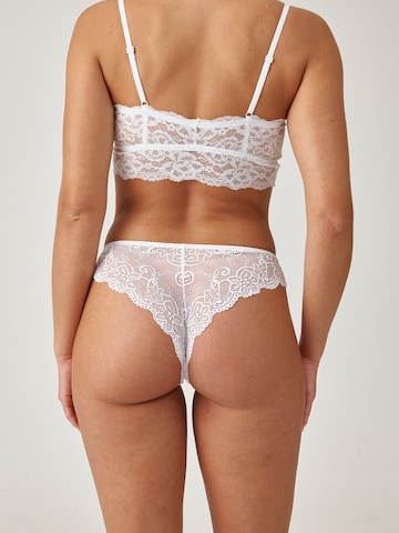 SNOCKS Panty in White