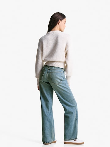 Wide leg Jeans de la Bershka pe albastru