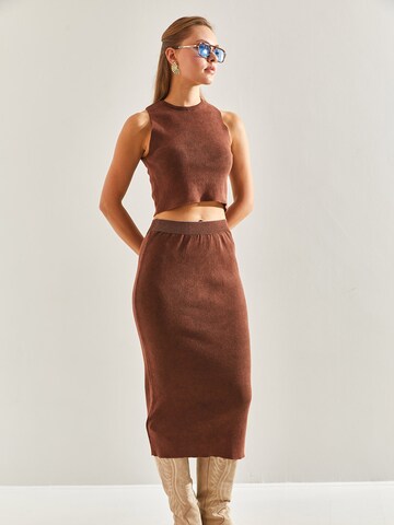 Bianco Lucci Дамски Костюм в кафяво