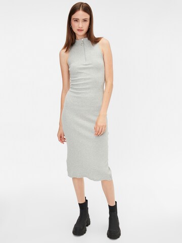 Trendyol Dress in Grey: front