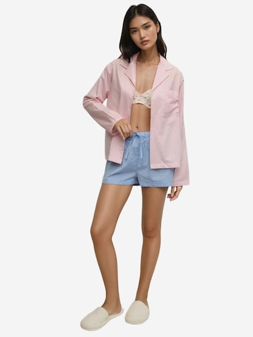 Hiccup Shorts in Blau: Vorderseite