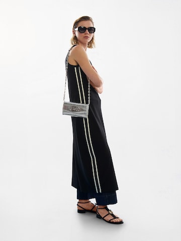 Lola Casademunt - Vestido em preto