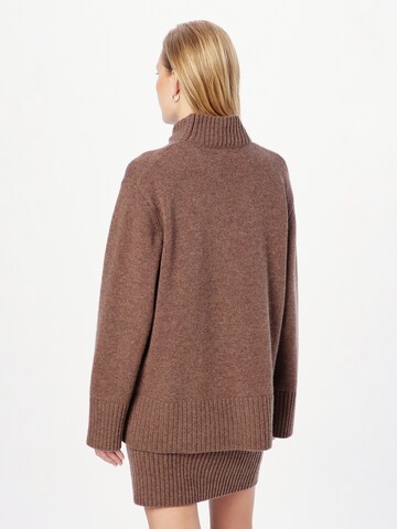 minimum Sweter 'Ellies' w kolorze brązowy