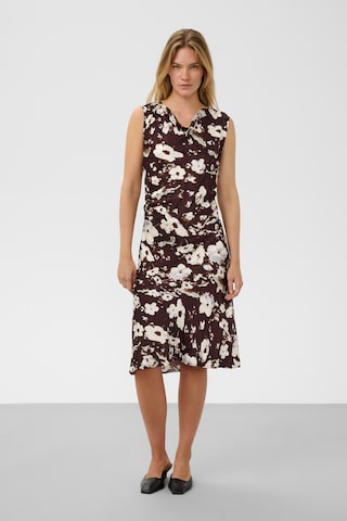 SOAKED IN LUXURY - Vestido 'Clero Mala' en marrón