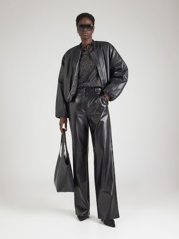 GUESS - regular Pantalón 'ZANITA' en negro