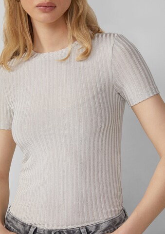 QS T-Shirt in Grau