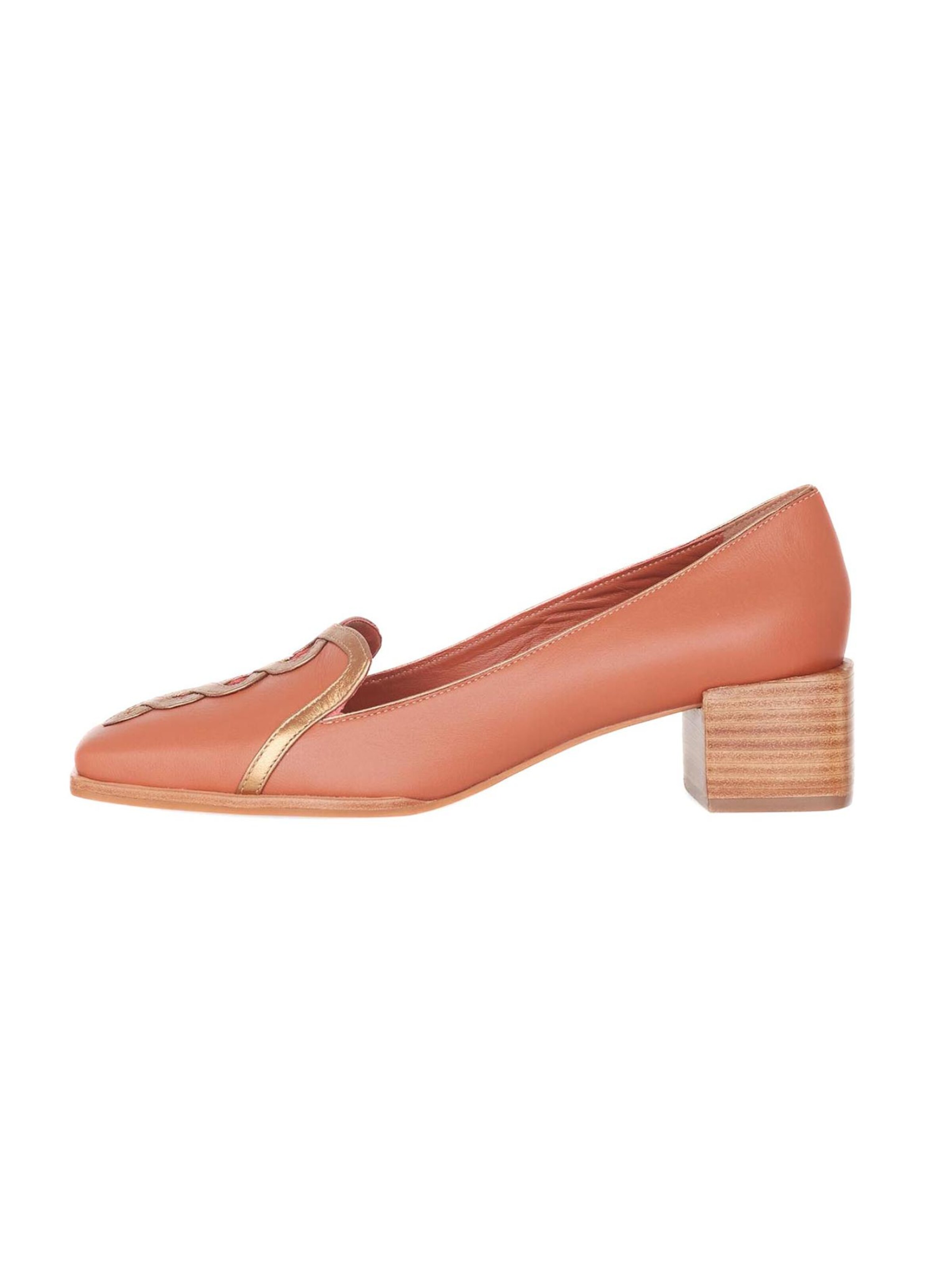 Mangara Atelier Moccasins in Brown: front